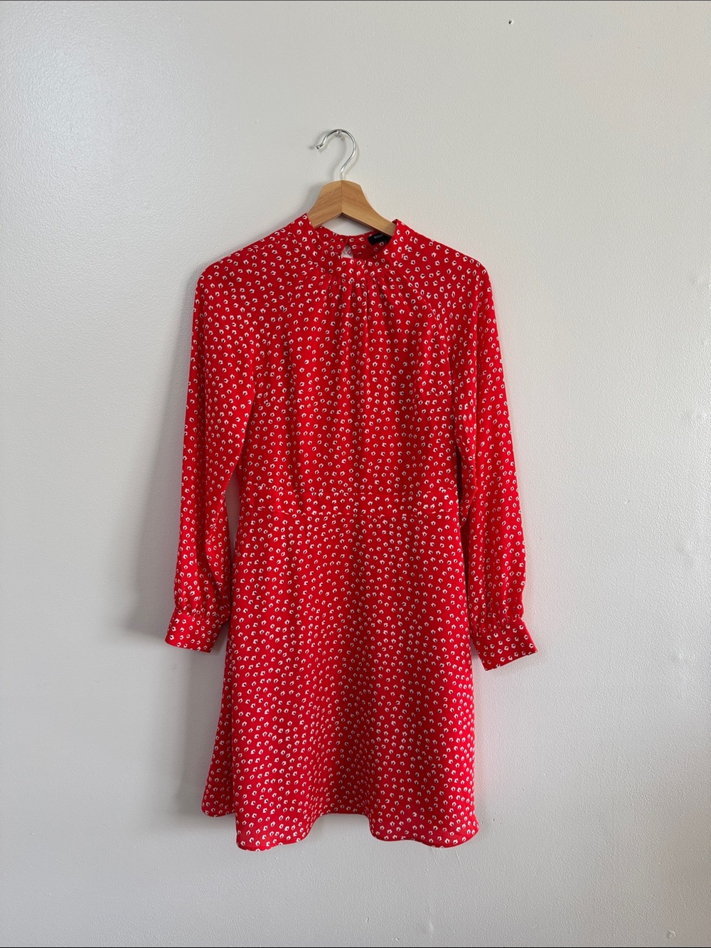 Banana Republic Red Long-Sleeve Floral-Print Dress